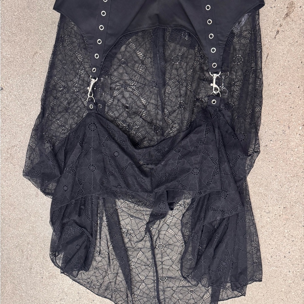 PRETTY POISON LACE MAXI SKIRT